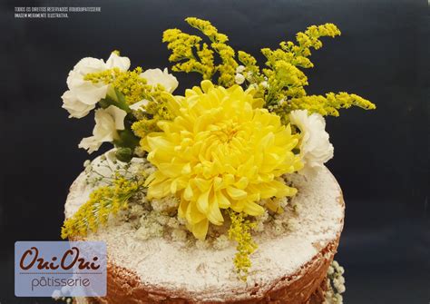 Oui Oui Pâtisserie Naked Cake Bolo Rústico I Flores Amarelas