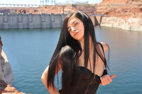 Forumophilia PORN FORUM Flash In Public Public Nudity Exhibitionism Photo Page