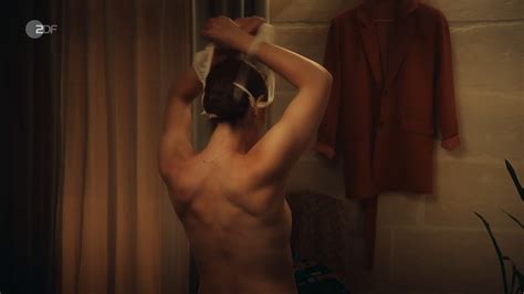 Nude Video Celebs Katharina Nesytowa Sexy Ein Sommer Auf Malta