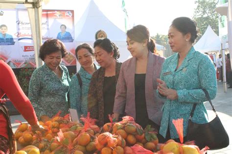 Sagung Antari Jaya Negara Sebut Pasar Rakyat Berbelanja Dan Berbagi