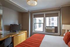 Town Center Hotel Modern Rooms With Great Amenities