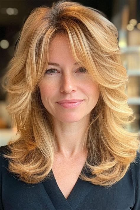 Layered Haircuts For Women Over Golden Blonde Layered Volume