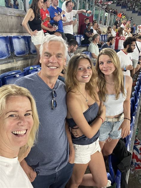 Katty Kay Hot