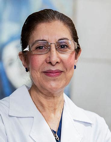 dra iris estrada rodriguez hospitales angeles