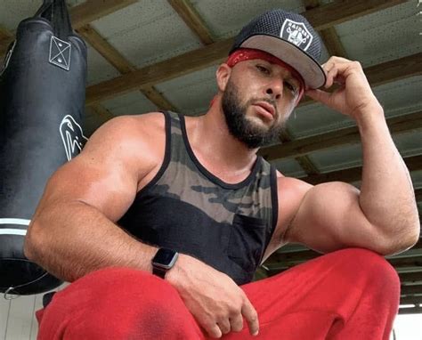 Str Blue Collar Dad Spreads Fingers His Fat Thick Ass ThisVid