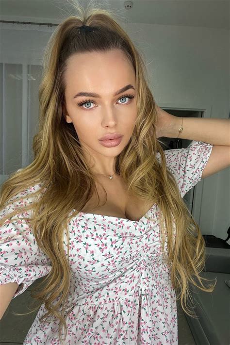 Beautiful Lilia Y O From Kiev With Blonde Hair Id Ladadate