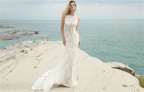 Обои girl sexy dress young model pretty blonde long haired на телефон и рабочий стол