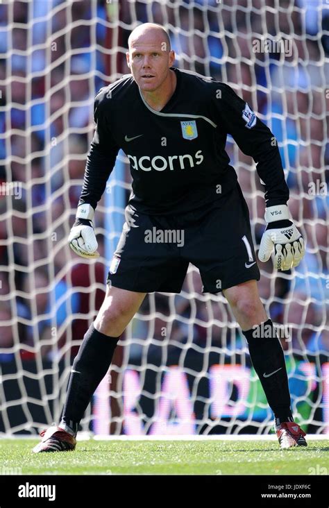 BRAD FRIEDEL ASTON VILLA V MANCHESTER CITY VILLA PARK BIRMINGHAM ...
