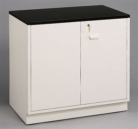 Base Cabinets For The Flinn Lab Fume Hood