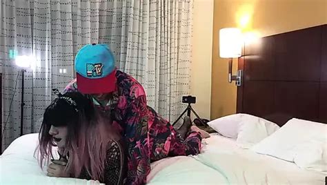 Rapper Fucks Blonde Trans Woman Shemale Porn Xhamster