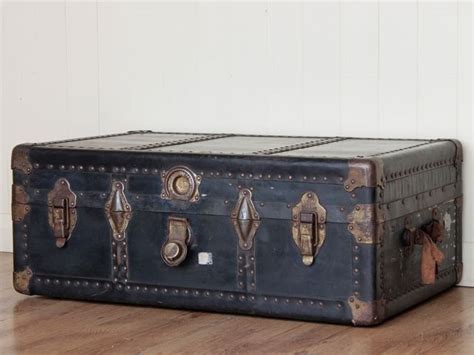 Vintage Steamer Trunk By Neverbreak A Great Example Of A Vintage