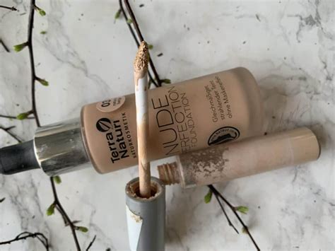 Terra Naturi Light Concealer And Nude Perfection Foundation How
