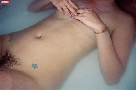 Naked Jessica Louise Dye Added By FanOfCMNFNewAcc