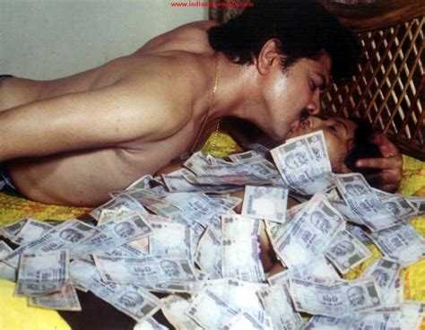 Mallu Roshini F Porn Pic