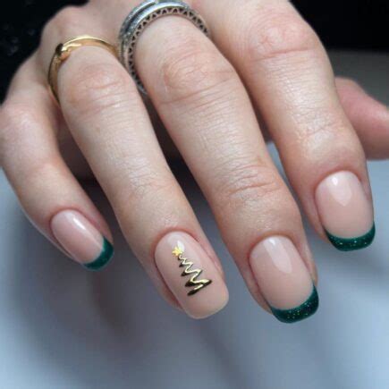 Nude Christmas Nails For A Subtle And Elegant Holiday Style