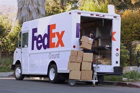 holiday shipping deadlines  ups usps fedex amazon money
