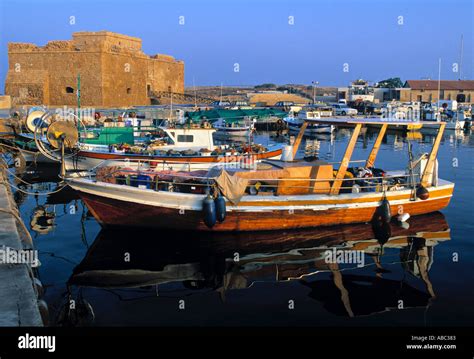 Pafos Castle Pafos Harbour Greek Cyprus Stock Photo Alamy