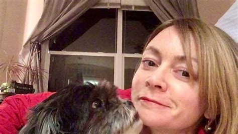 Ena Mala Prv Sex Vo Veku Rokov S Man Elom Teraz Ozn Mili Prekvapuj Cu Spr Vu