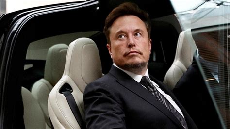 Elon Musk Teslada Sürüş Esnasında Canlı Yayın Yaptı Xe Dair Yeni