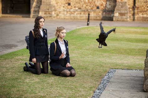Sarah Hyland And Zoey Deutch Vampire Academy Movie Photos • Celebmafia