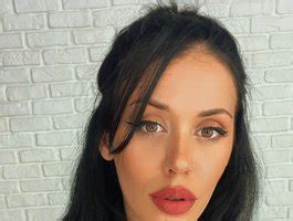 LaylaCruz Chat Sex Public Pe BongaCams