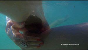 を視聴 Сиськи Жопа Голая Под Водой Big Tits Porn SpankBang