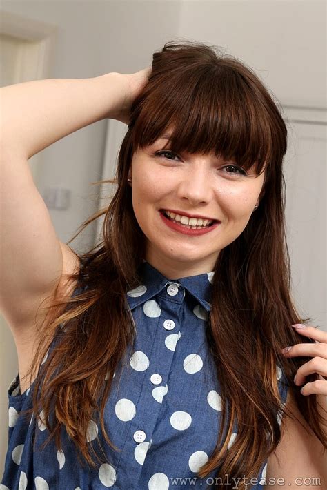 Babe Today Only Tease Helen G Quality Legs Assfuck Tube Porn Pics