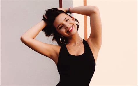 Ángela Aguilar impone tendencia con body color nude desde Puerto Rico