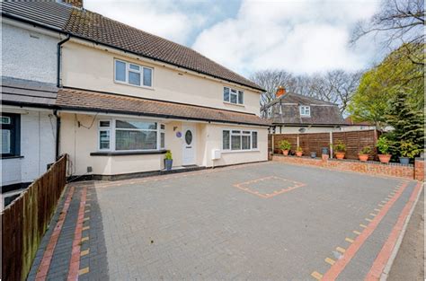 Windmill Avenue Kettering 3 Bedroom Semi Detached House Pattison Lane