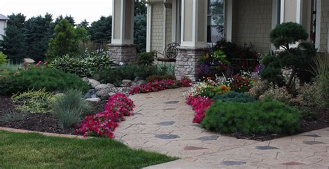 23 Front Entrance Garden Design Ideas To Try This Year | SharonSable