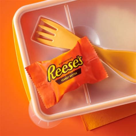 Reese S Milk Chocolate Peanut Butter Cup Snack Size Cups Candy Bag 60 Pieces 33 Oz Kroger