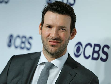 Tony Romo Accurately Predicts Patriots Pass Play, Game’s Outcome, Rest