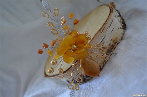 Купити Бутоньерка, брошь с натуральным янтарем | Skrynya.ua