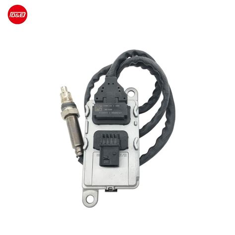 Nitrogen Oxygen Sensor 5wk96765A 4326863 For Cummins China Nitrogen