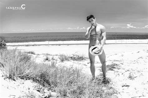 Trai Vi T Nude B O V M I Tr Ng Bi N Xanh Vua Qu N L T S P Nam S Vi T Nam