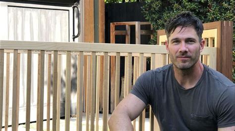 Bros Star Luke Macfarlane Comes Out As Gay OtakuKart