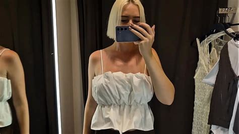 Naked In The Fitting Room Videos XVIDEOS