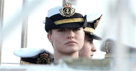 La princesse Leonor en bikini Kate Middleton topless Retour sur ces photos volées qui ont