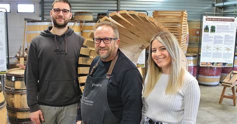 Vignoles On vous fait découvrir la fabrication artisanale dun tonneau