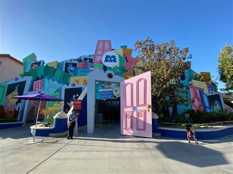Photos Video Monsters Inc Mike And Sulley To The Rescue Reopens At