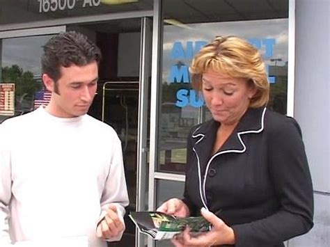 Roxana Is A MILF Pink Visual