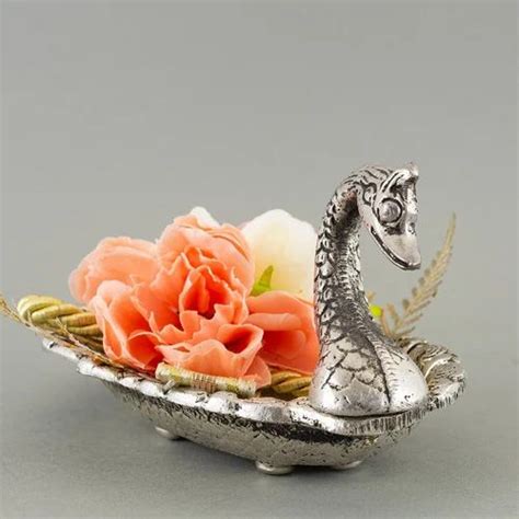 MBH-350 Swan Tray at Rs 413/piece | Wedding Gift Set in Rajkot | ID ...