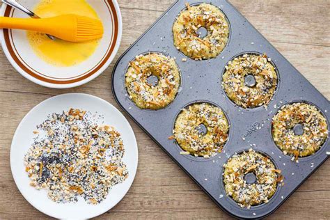 Low Carb Almond Flour Everything Bagels (Try these!) - Healthy Substitute