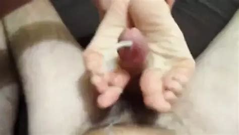 Free Mature Footjob Porn Videos XHamster