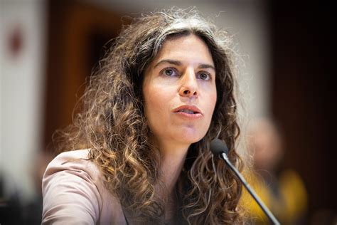 Harvard Law School clinicians testify on legislation supporting tenants