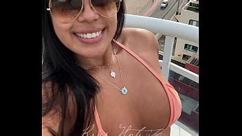 Brazilian Married Girl Dancing Funk In Bikini XNXX