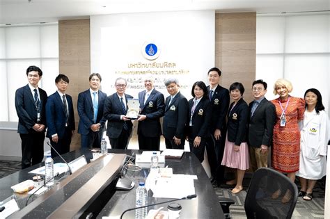 ต้อนรับผู้บริหาร National Cancer Center Hospital Ncch Japan คณะ