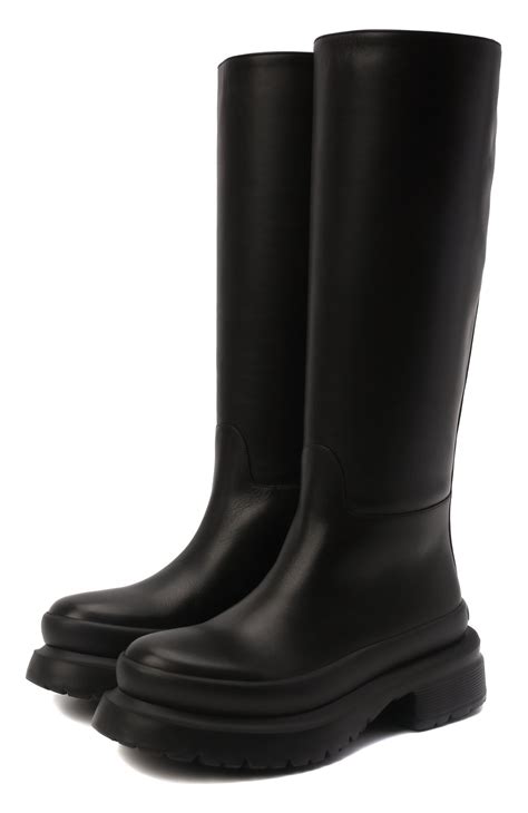 Купить Кожаные сапоги Roman Stud Valentino WW0S0DB3/NKD за 145500р. с ...