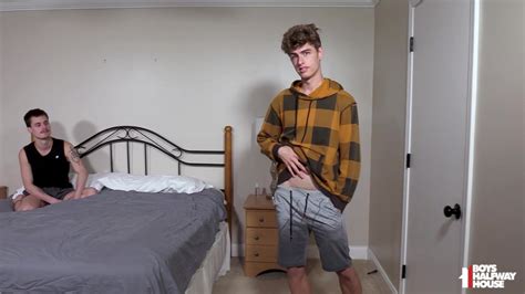 Pound It Hard Raunchy Bastard Gay Porn Video GayMobile Fr