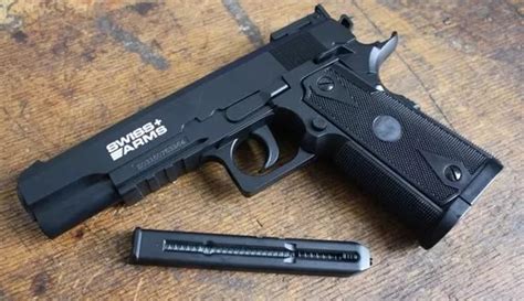 Pistola Co2 Cybergun Mod Swiss Arms P1911 Cal 45mm • El Bunkker